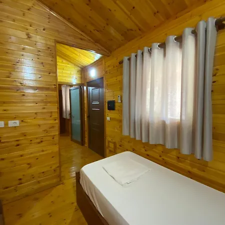 Parco vacanze Violet Village *