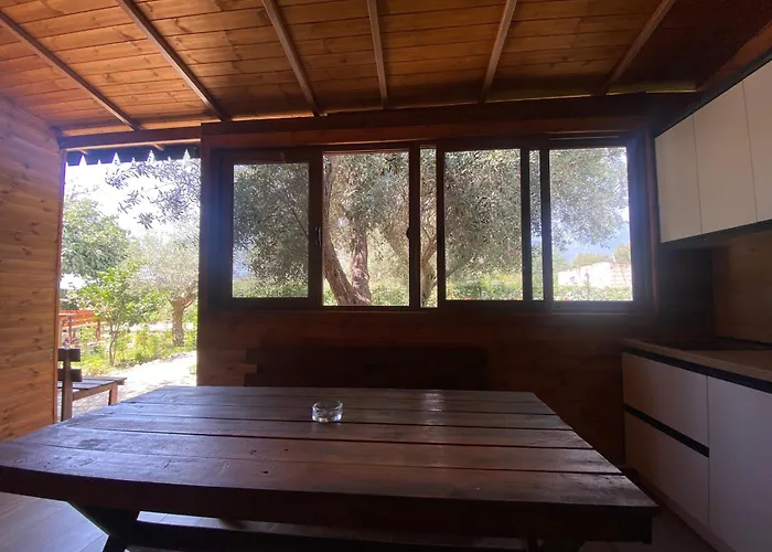 Violet Village Tatil parkı Borş