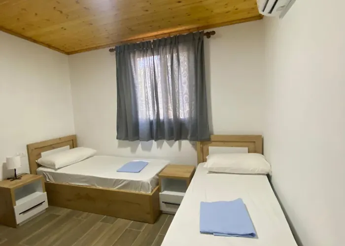 Violet Village Tatil parkı Borş