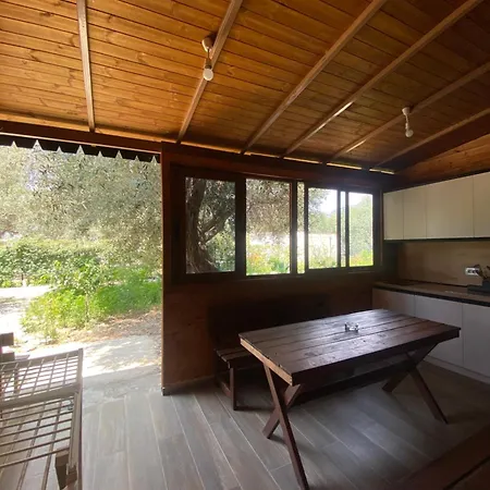 Prázdninový areál Violet Village Borsh